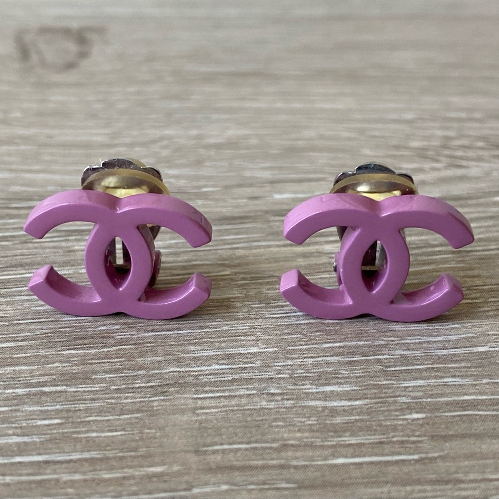 Chanel Vintage Pink Earrings